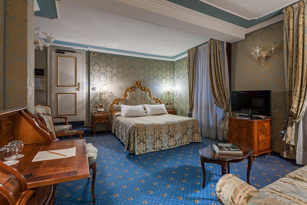 Al Ponte Antico Hotel Venetië Buitenkant foto