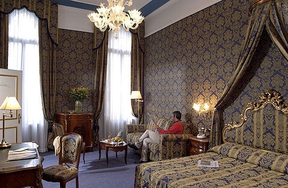 Al Ponte Antico Hotel Venetië Buitenkant foto