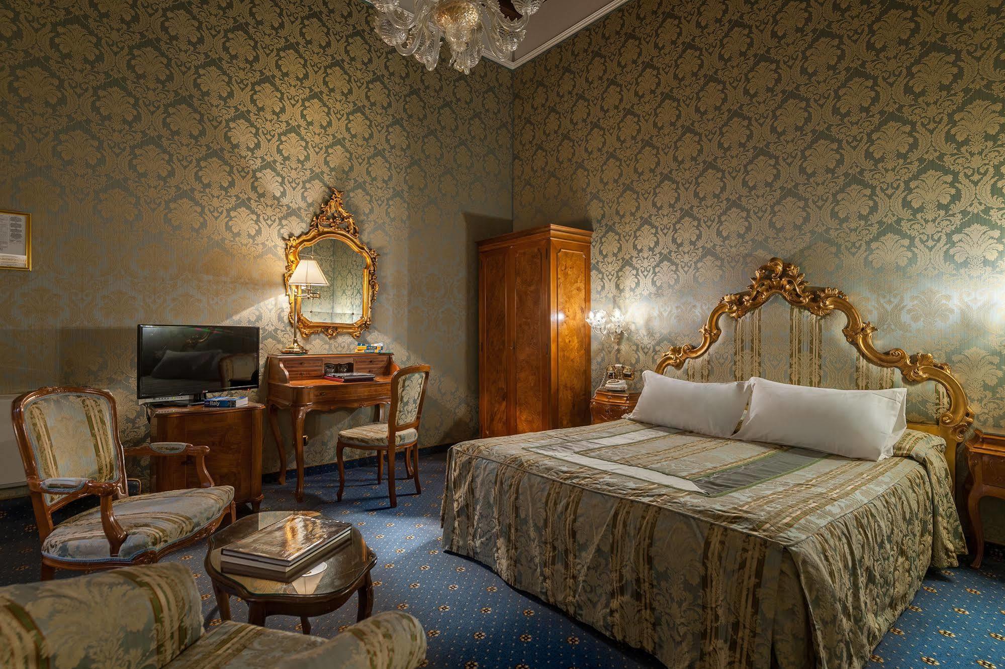 Al Ponte Antico Hotel Venetië Buitenkant foto