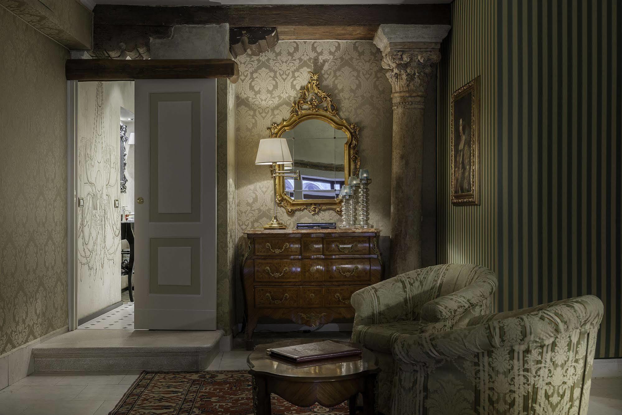 Al Ponte Antico Hotel Venetië Buitenkant foto
