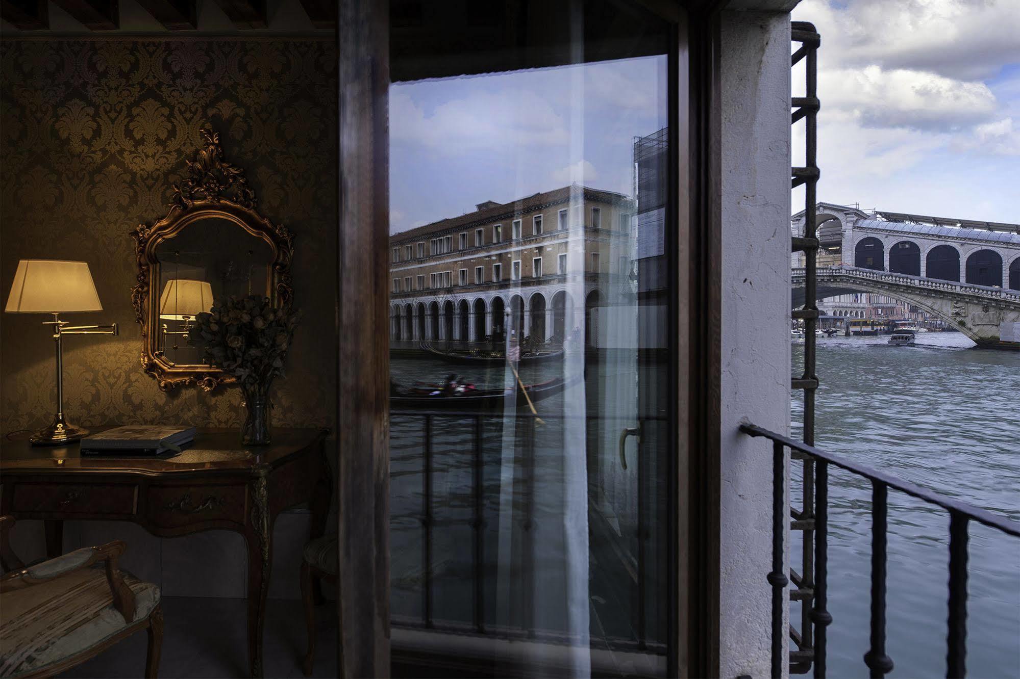 Al Ponte Antico Hotel Venetië Buitenkant foto