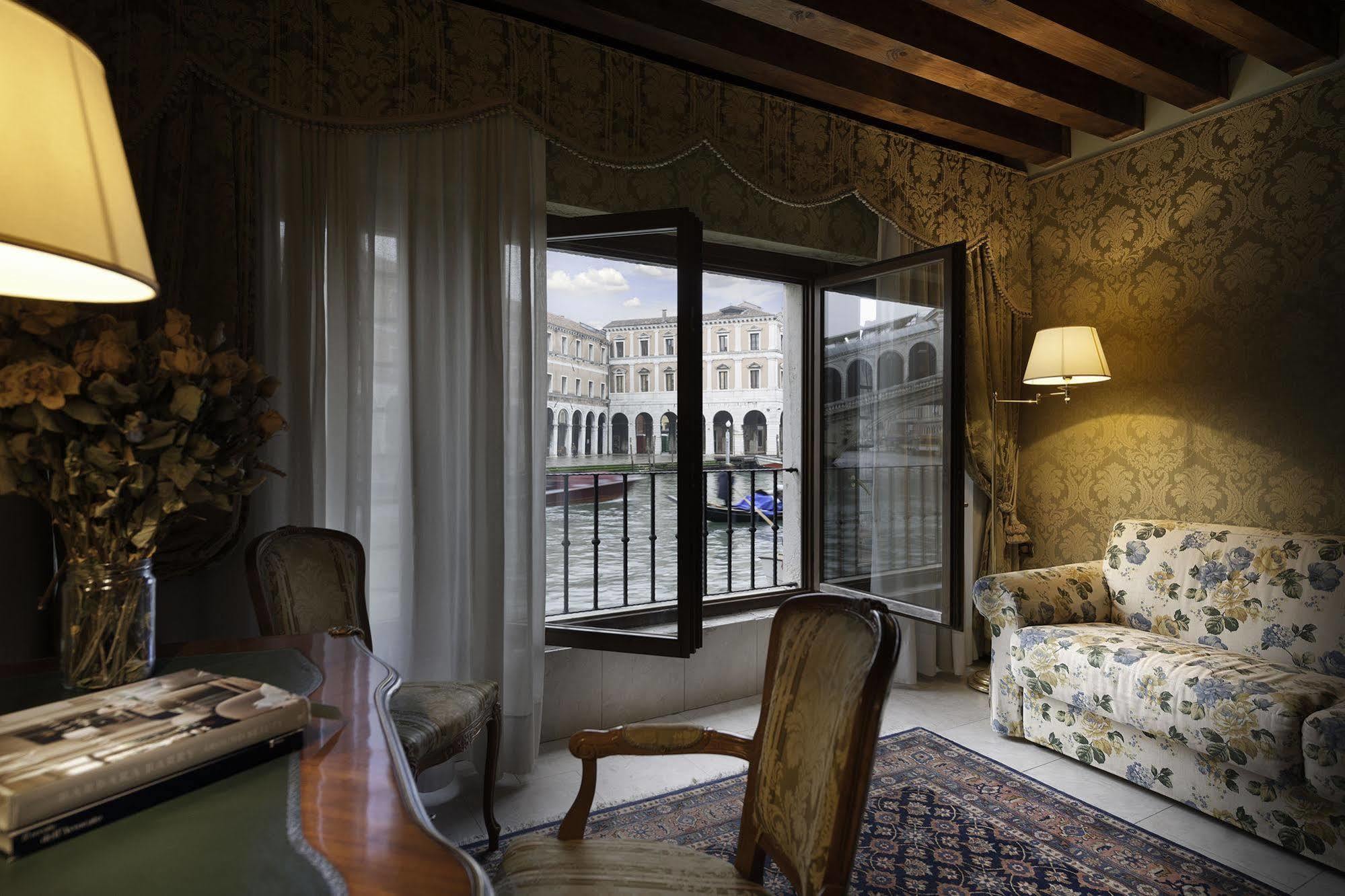 Al Ponte Antico Hotel Venetië Buitenkant foto