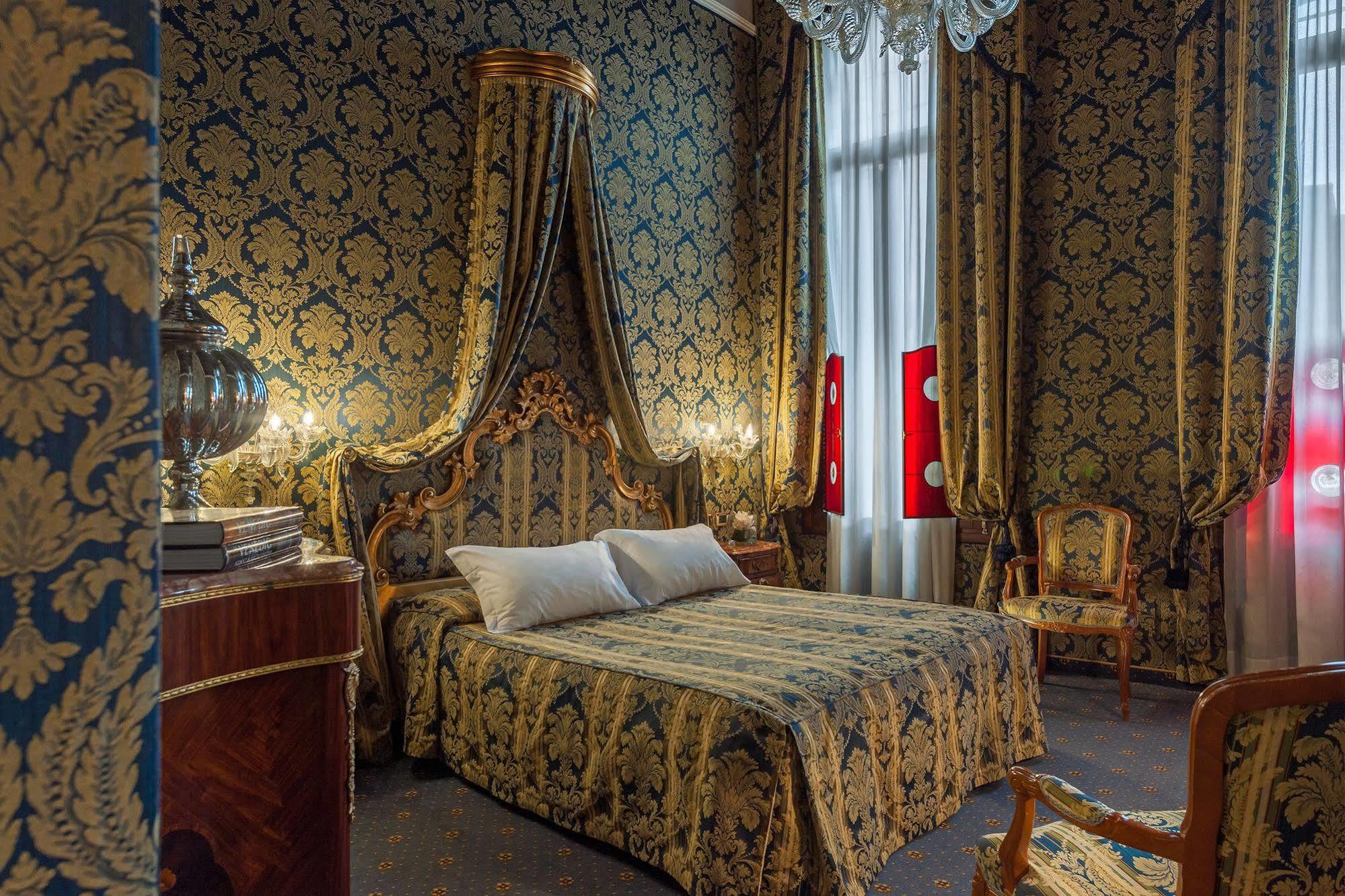 Al Ponte Antico Hotel Venetië Buitenkant foto