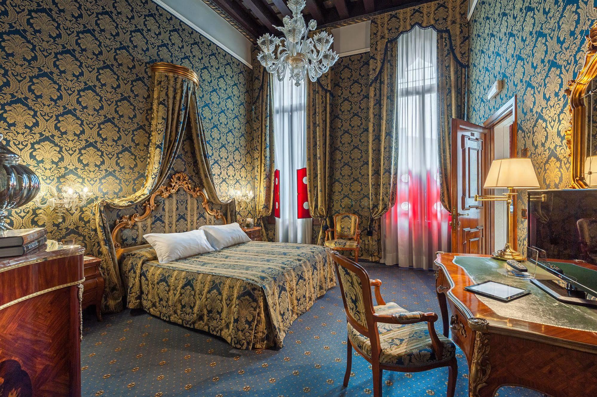 Al Ponte Antico Hotel Venetië Buitenkant foto
